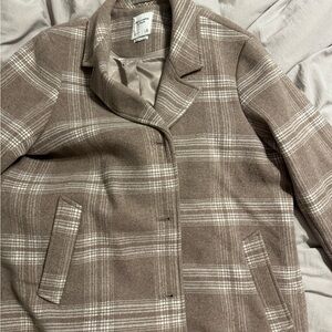 Abercrombie & Fitch Plaid Tan Dad Coat